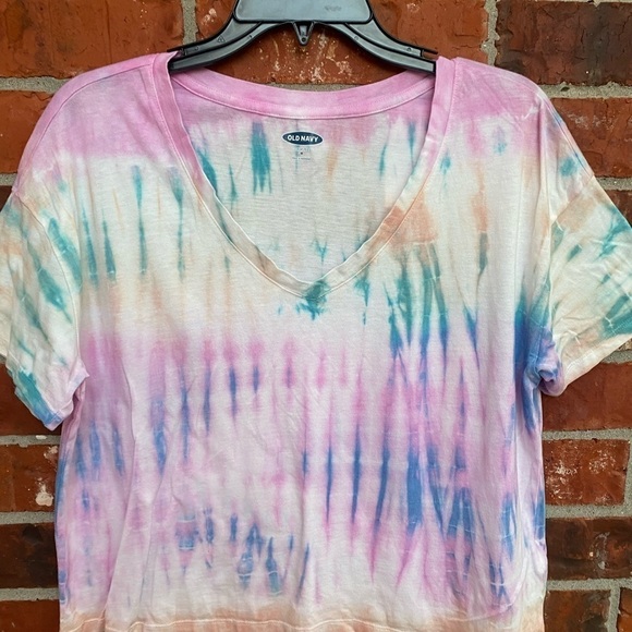 Old Navy Womens Medium Tie Dye Vneck Crop Short Sleeve Tee NWT - Picture 2 of 9